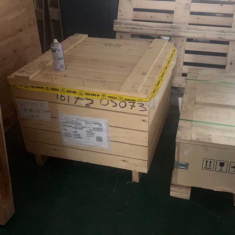 1092090481 Atlas Copco variklis